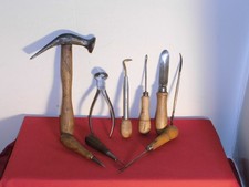outil ancien /   cordonnier / bourrelier/ outil du cuir/  collection