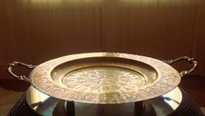 Ancien plateau oriental avec 2