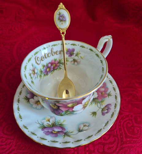 Tasse sous - tasse,, &