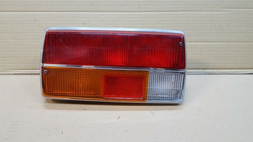 Peugeot 304 feu arrière - peugeot,
