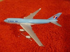 Maquette d'agence en résine Boeing 747-4B5 de KOREAN AIR