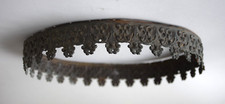 Couronne pour lustre d'église ancien en laiton repoussé de 24 cm , XIXème 