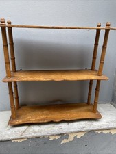 Ancienne Petite Étagère