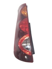 Feu arriere gauche Nissan NOTE