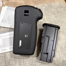 Original Battery grip BG-E11