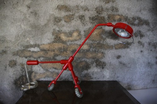 Lampe iconique vintage - lampe,