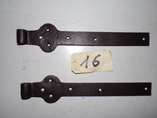 Pentures, charnières,  anciennes en fer forgé