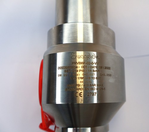 Swagelok angle pressure - angle, relief
