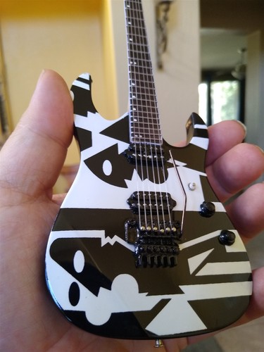 John petrucci guitare - -,