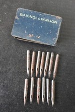 lot de 13 plumes BAIGNOL &