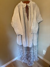 Alb whit a beautiful handmade thule lace