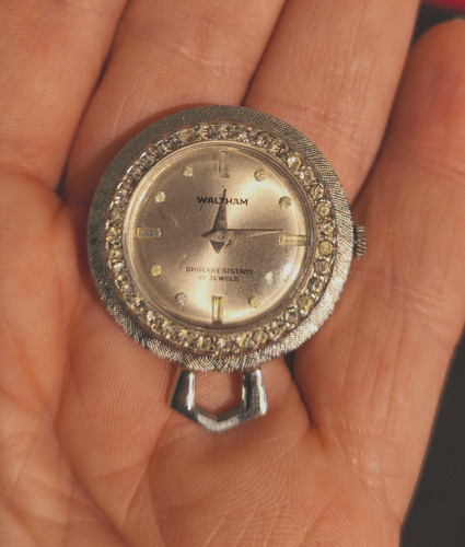 Montre pendentif mécanique - montre,