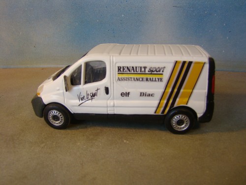 Renault trafic fourgon - 1/43,