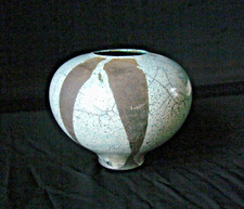 SIGNÉ au TRIDENT VASE BOULE