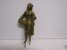 ..ancien sujet de  pendule