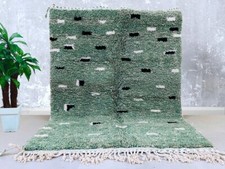 Costume tapis vert marocain