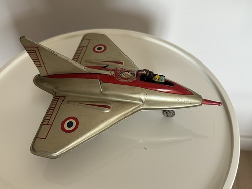 Avion ancien joustra - ancien, en