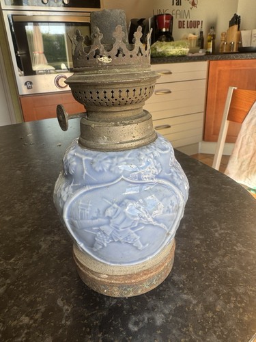 Lampe pétrole ancienne - à,
