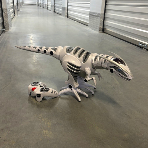 Wowwee roboraptor - wowwee,