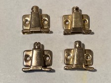 LOT DE 4  VIS  EQUERRE  en acier laitonné, pour montage de meuble