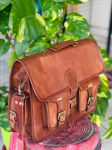 Mallette cuir pouces - en,