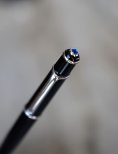 MAGNIFIQUE STYLO PORTE-MINES CARTIER DIABOLO RESINE NOIRE PLATINUM- PIERRE BLEUE