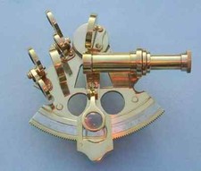 Ancien sextant massif en