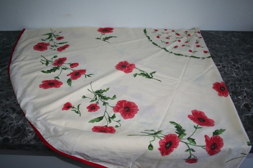 Nappe ronde décor coquelicots
