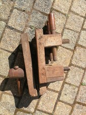 Ancien serre joint en bois massif