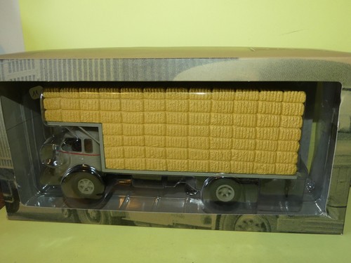 Camion autrefois 011 - d'autrefois, n°011