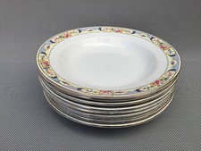 9 anciennes assiettes creuses