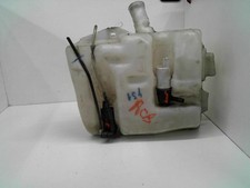 Reservoir lave-glace avant