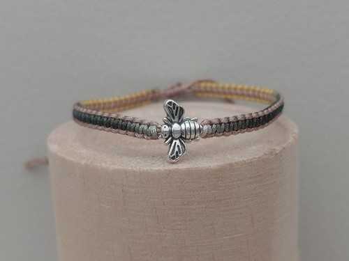 Bracelet macramé abeille