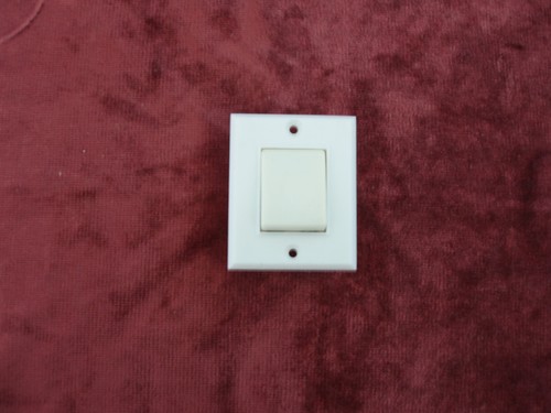 Interrupteur inverseur - un,