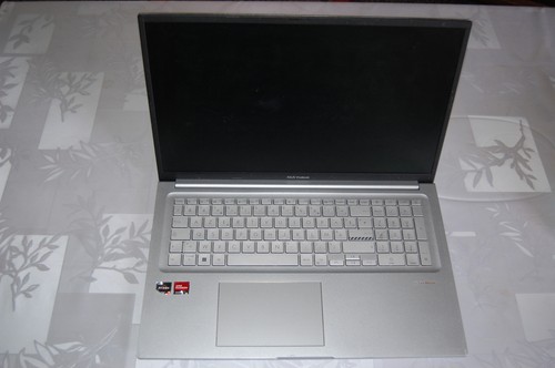 Asus vivobook 17x - vivobook,
