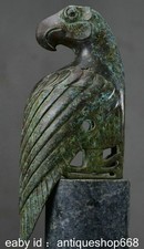 Statue d'oiseau de perroquet