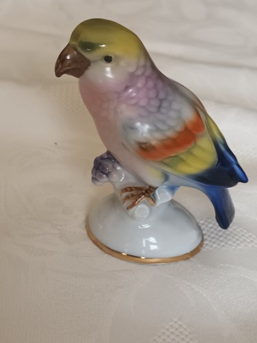 Perroquet figurine porcelaine - perroquet, figurine,porcelaine