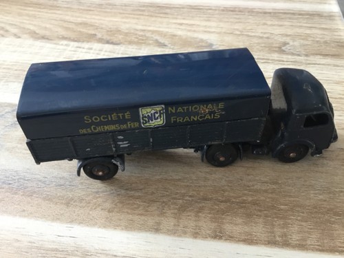 Dinky toys tracteur panhard - dinky,