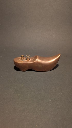 Briquet poilu art - briquet,
