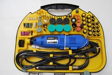 LOT DE ACCESSOIRES FRAISES