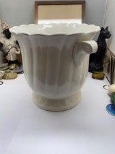 GIEN ANCIEN CACHE POT EN FAIENCE