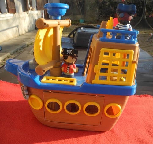 Bateau pirate premier age - pirate,