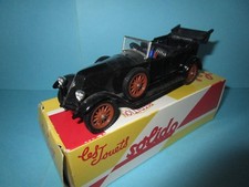 RENAULT 40 CV PRÉSIDENTIELLE