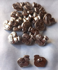 50 ANCIENS BOUTONS  POULE