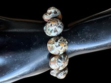 Bracelet vintage bois et coquillages sur élastique collection charme décoratif