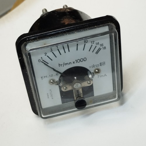 Compte tours analogique - compte,