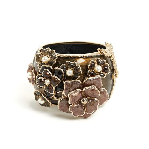 Chanel circa 2015 bracelet - chanel,