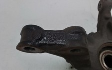 pivot de fusée avant droit