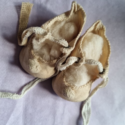 Petits souliers anciens - , de