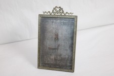 Ancien cadre photo en laiton, fronton noeud, époque 1900, dim. 11.5x19.5 cm